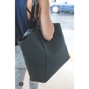 Lululemon All Day Tote Large Black Carryall Bag